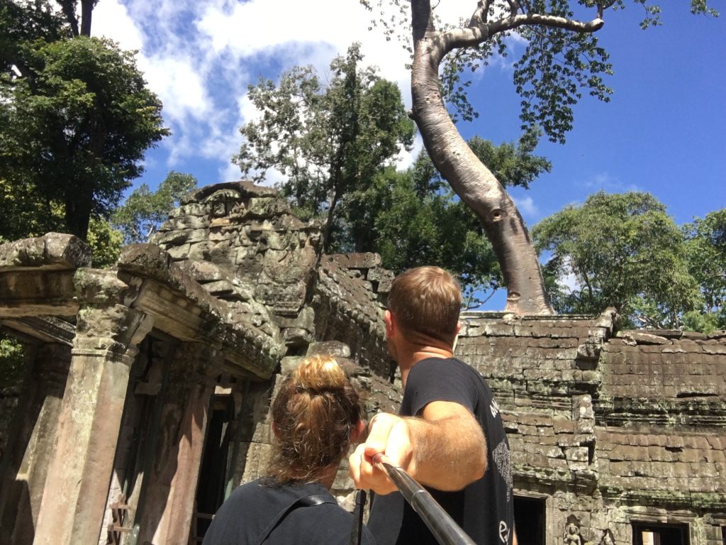 cheapest things to do in siem reap visit angkor wat temple