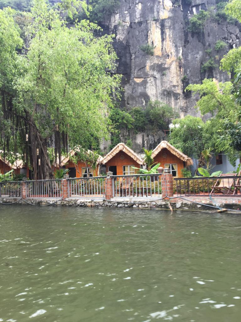 tam coc, tam coc vietnam, things to do in Tam Coc, best things to do in Ninh Binh, tam coc garden, tam coc boat ride, tam coc tour, tam coc tours, tam coc hanoi, tam coc caves, tam cốc bich dong