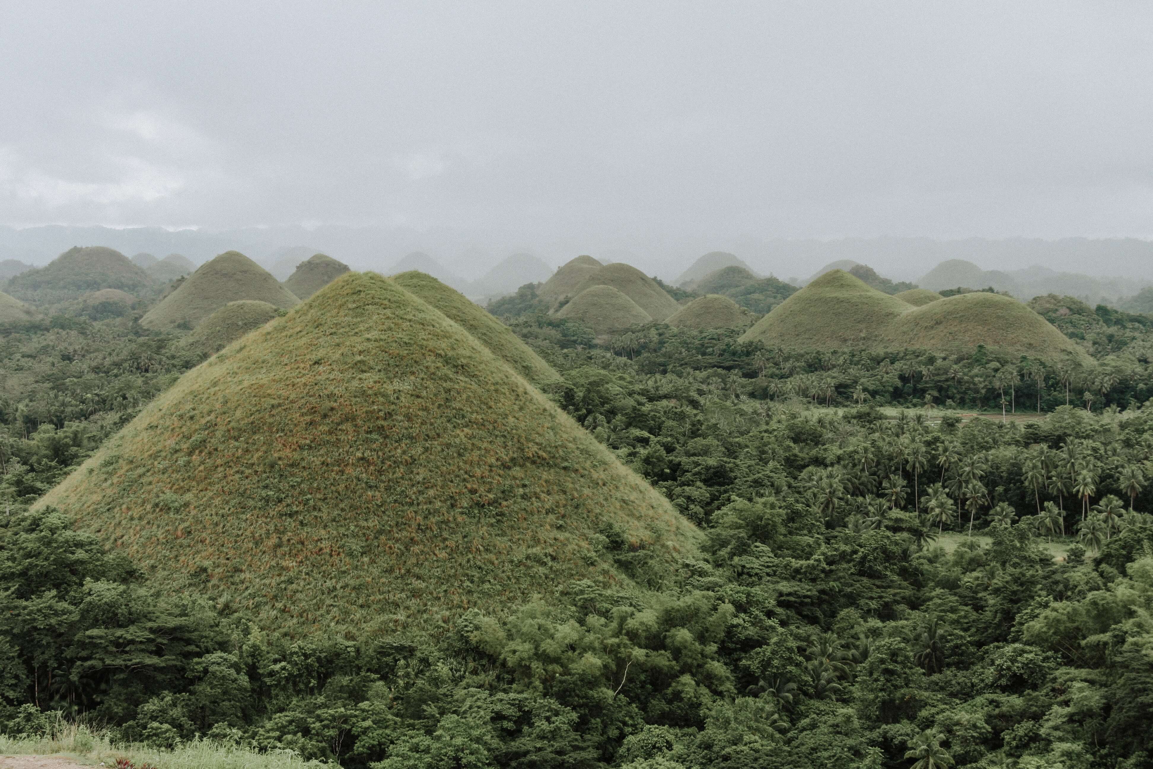 how to get to the Bohol chocolate hills