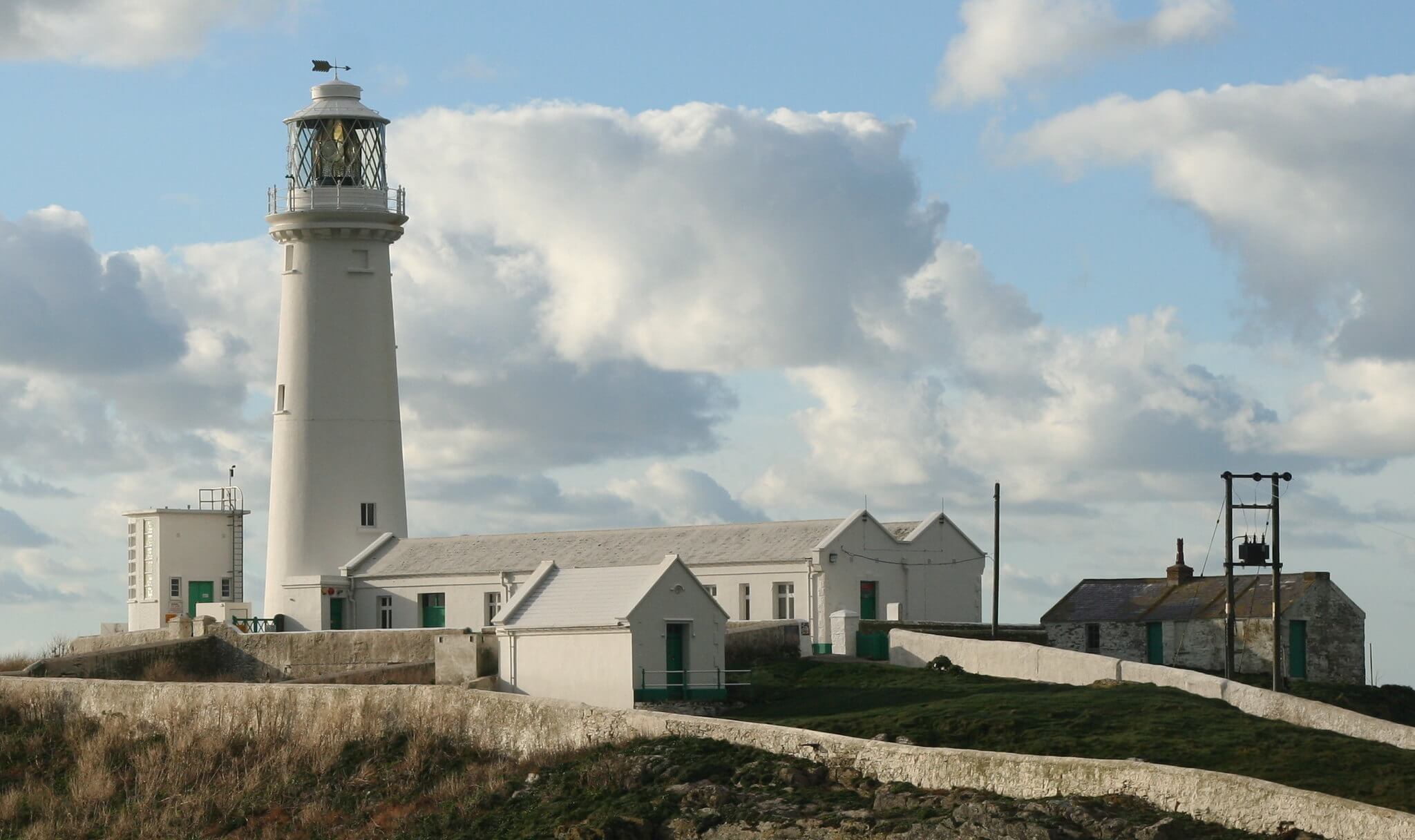 the Anglesey lighthouse is one of the best points of interest in Anglesey