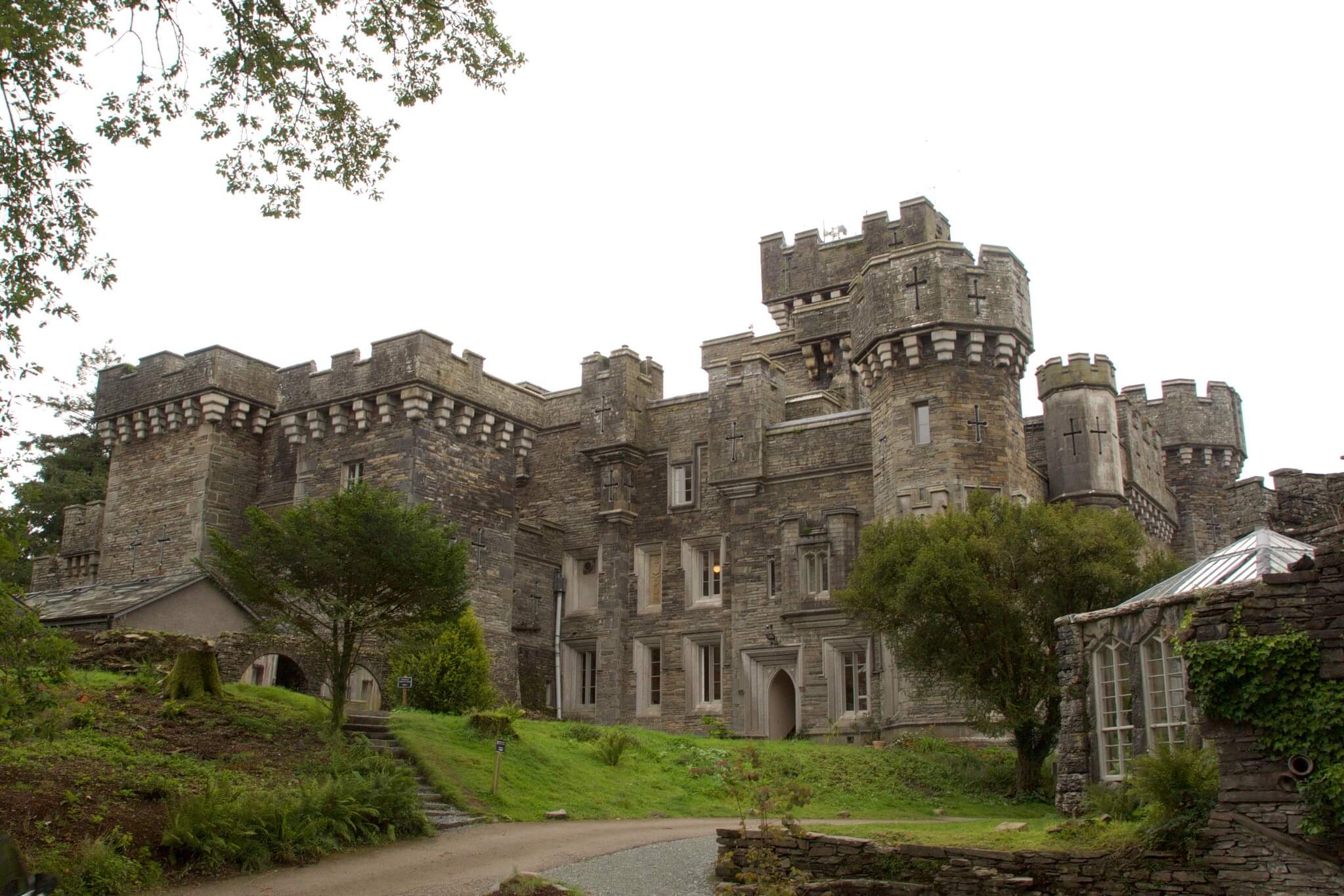 Wray Castle one for the best Lake Windermere points of interest