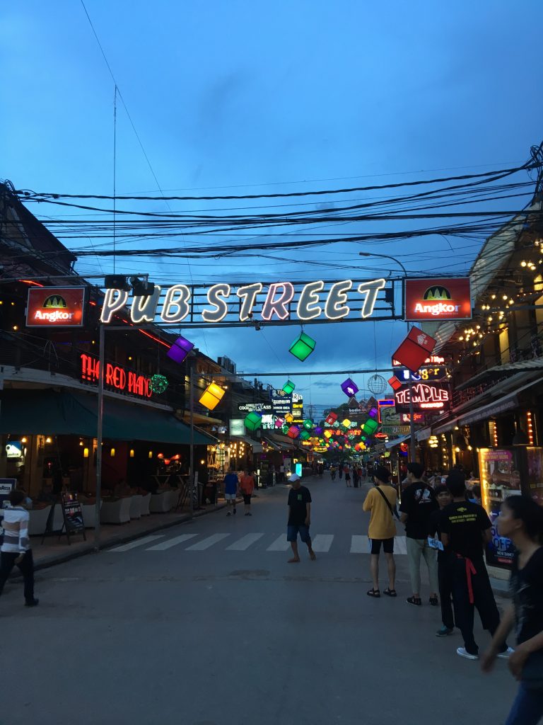cheapest things to do in Siem Reap pub street Siem Reap