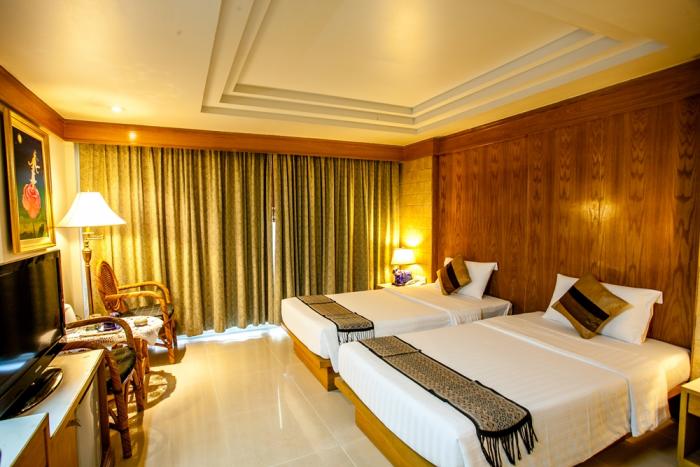 honeymoon accommodation Phi Phi Phi Phi Banyan Villa